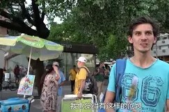 开云体育 -南城鲸鲨队鏖战庐州黑豹队，橄榄球小组赛失利，核心复出即建功。冲刺阶段不容有失(中国橄榄球协会官网)