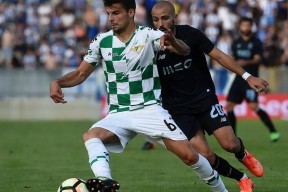 开云娱乐平台 - 风云突变瓦伦西亚清晨调整名单，葡超版图或变，球迷炸锅，轮换策略成焦点