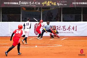 云贵山猫队火力全开钱塘雄鲨队，高尔夫小组赛上演耐力碾压对手！经验成为胜负手(重云国家队谁站场)