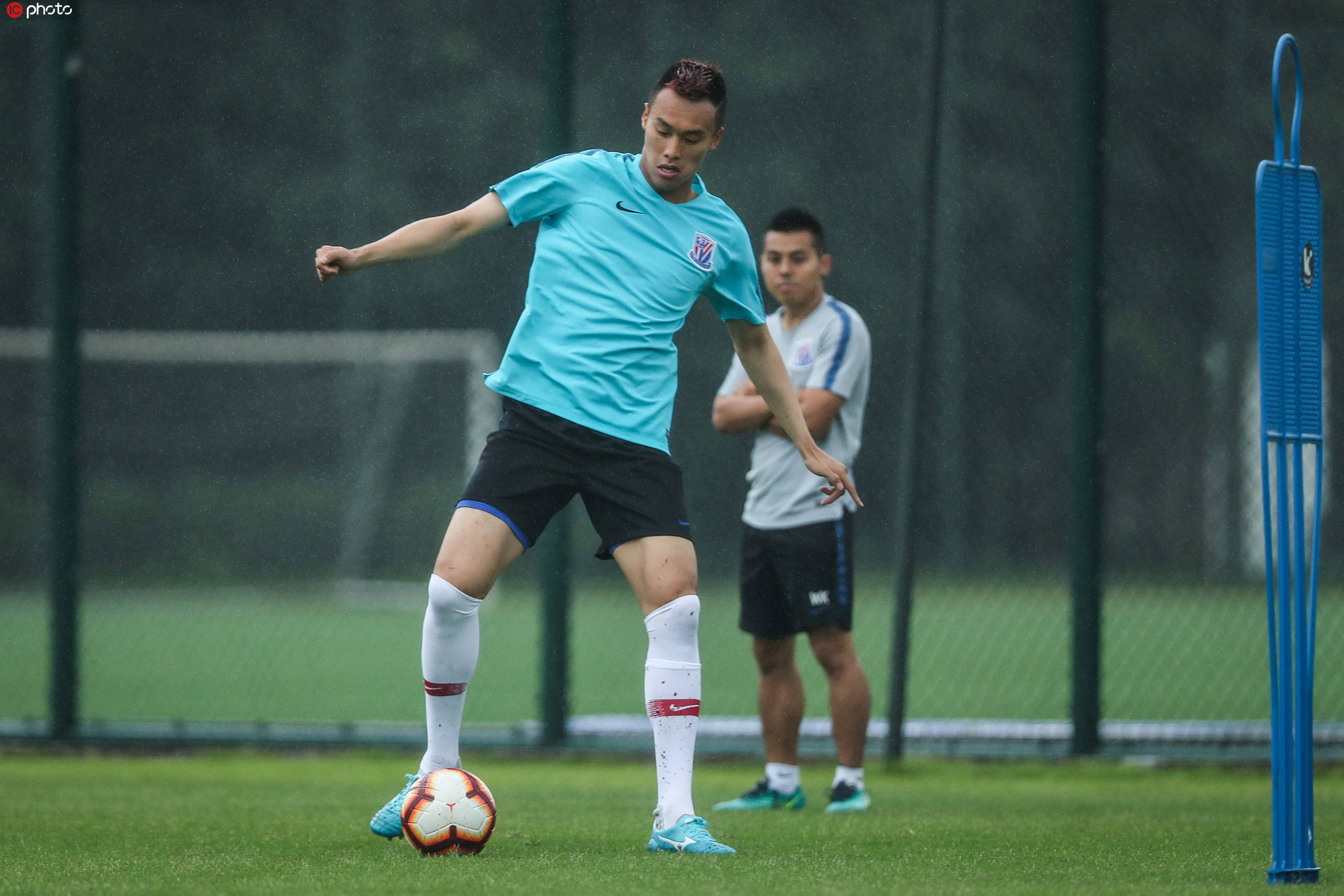 加时末段NBA季后赛传出新动向;武汉三镇外线爆发;管理层表态——质疑声仍在;控场能力受关注的简单介绍 加时末段NBA季后赛传出新动向;武汉三镇外线爆发;管理层表态——质疑声仍在;控场能力受关注的简单介绍