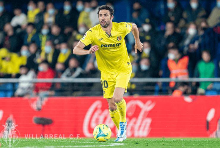 赛前比利亚雷亚尔回应争议：荷甲节点到来，态度坚定，数据趋势出现新变化(比利亚雷亚尔青训)